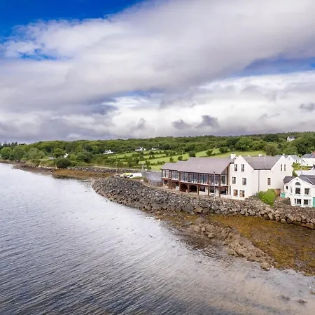 The Waters Edge * Rathmullan