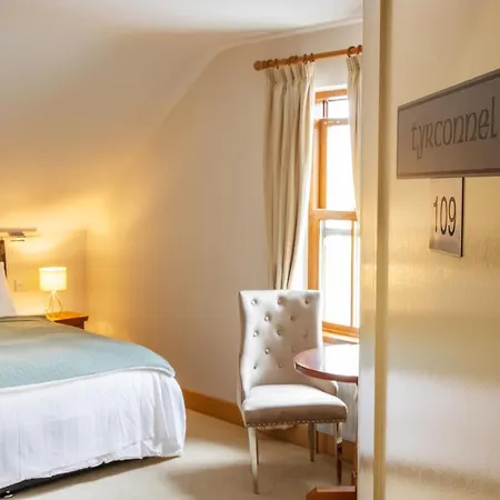 Hotel The Waters Edge *