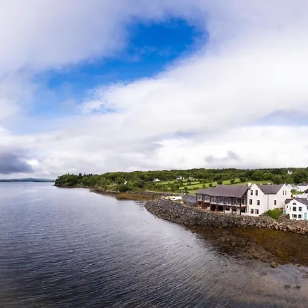 The Waters Edge * Rathmullan
