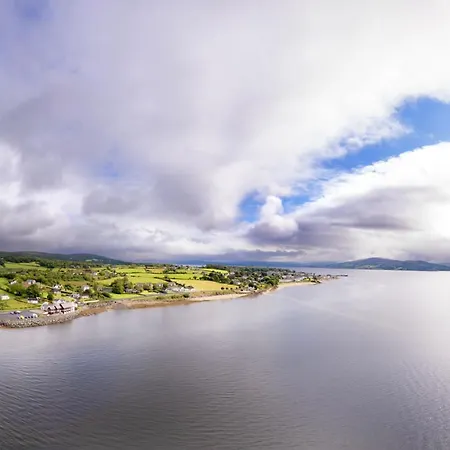 The Waters Edge Rathmullan