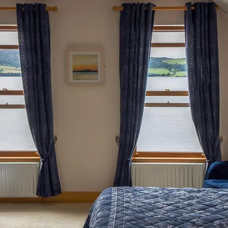 ホテル The Waters Edge *