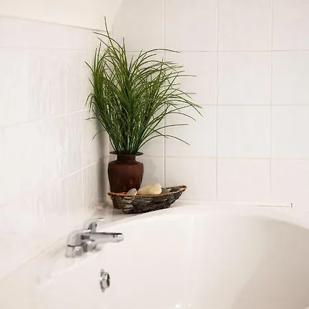 The Waters Edge ホテル