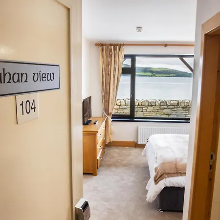 Hotel The Waters Edge