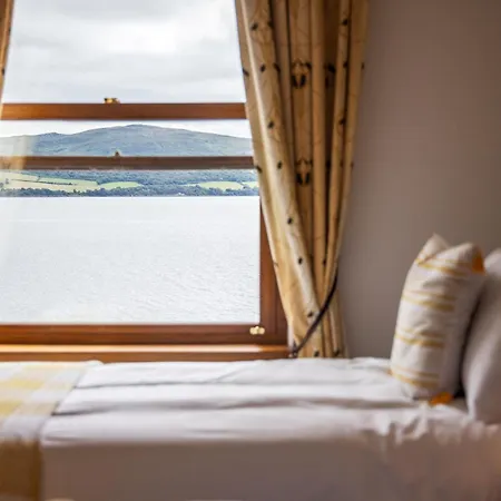 The Waters Edge Hotel