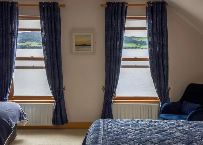 Hotel The Waters Edge *