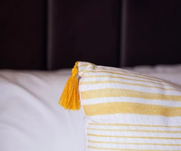 Hotel The Waters Edge