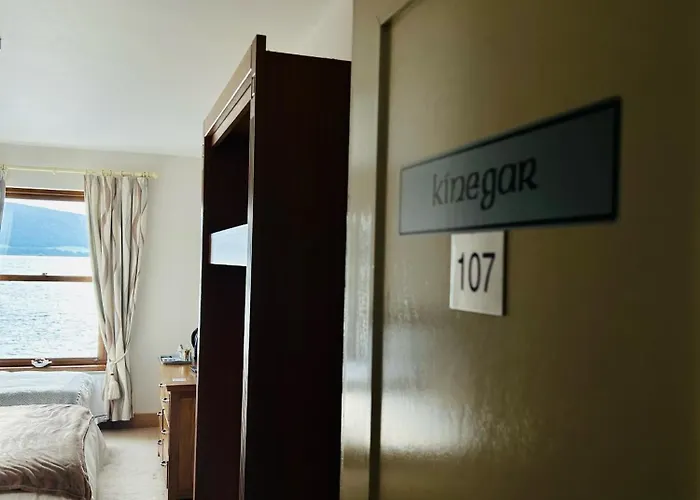 The Waters Edge 酒店